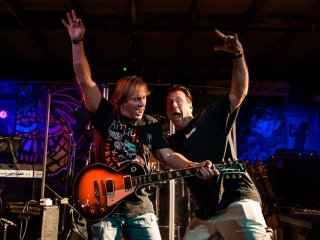 willys_live_00