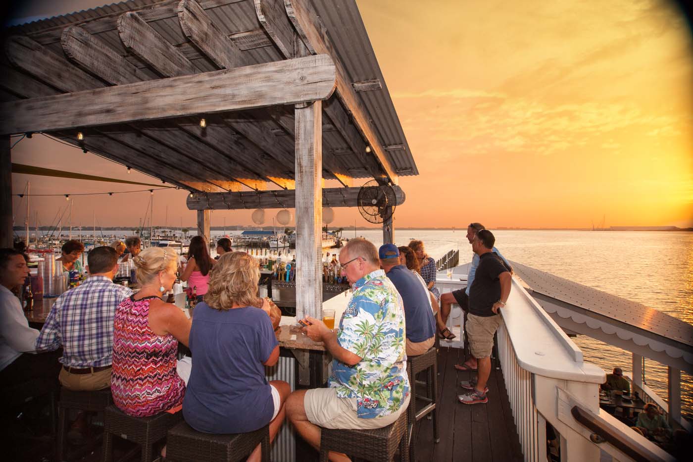 Uncle Ernie S Sunset Martini Bar Panama City Beach Nightlife Uncle Ernie S Sunset Martini Bar