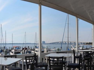 Waterside dining at the Shipyard Grill restaurant in Panama City