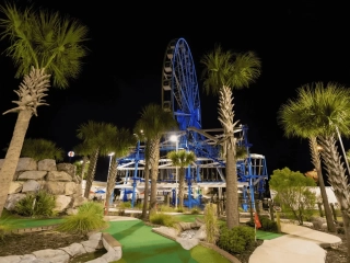 Mini golf at PCB Wheel