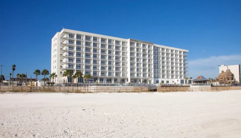 Holiday_Inn_Express_Panama_City_Beach_11