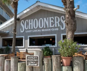Front Entrance of Schooner's Last Local Beach Club in Panama City Beach