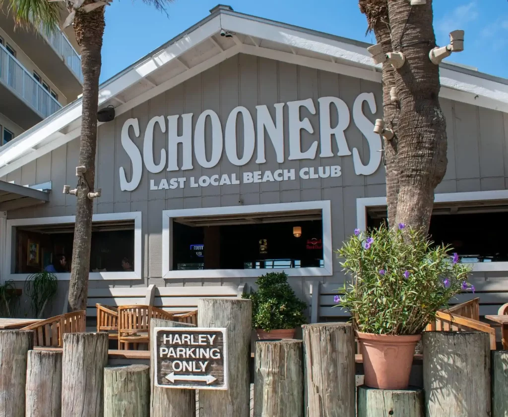 Front Entrance of Schooner's Last Local Beach Club in Panama City Beach